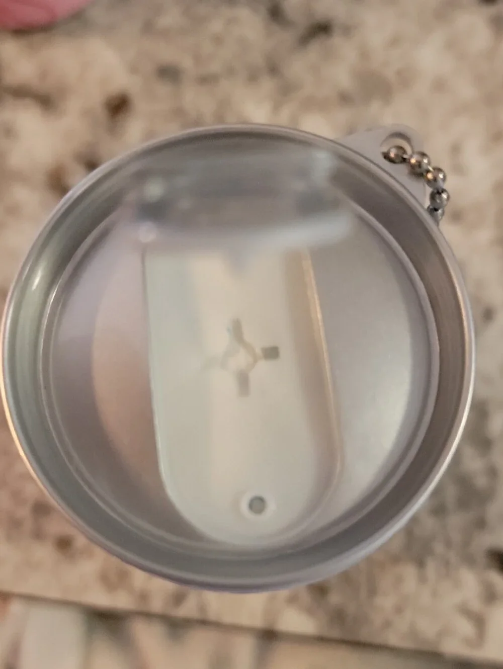 Lavendar Canister of Wet Wipes with Illustrated Woman